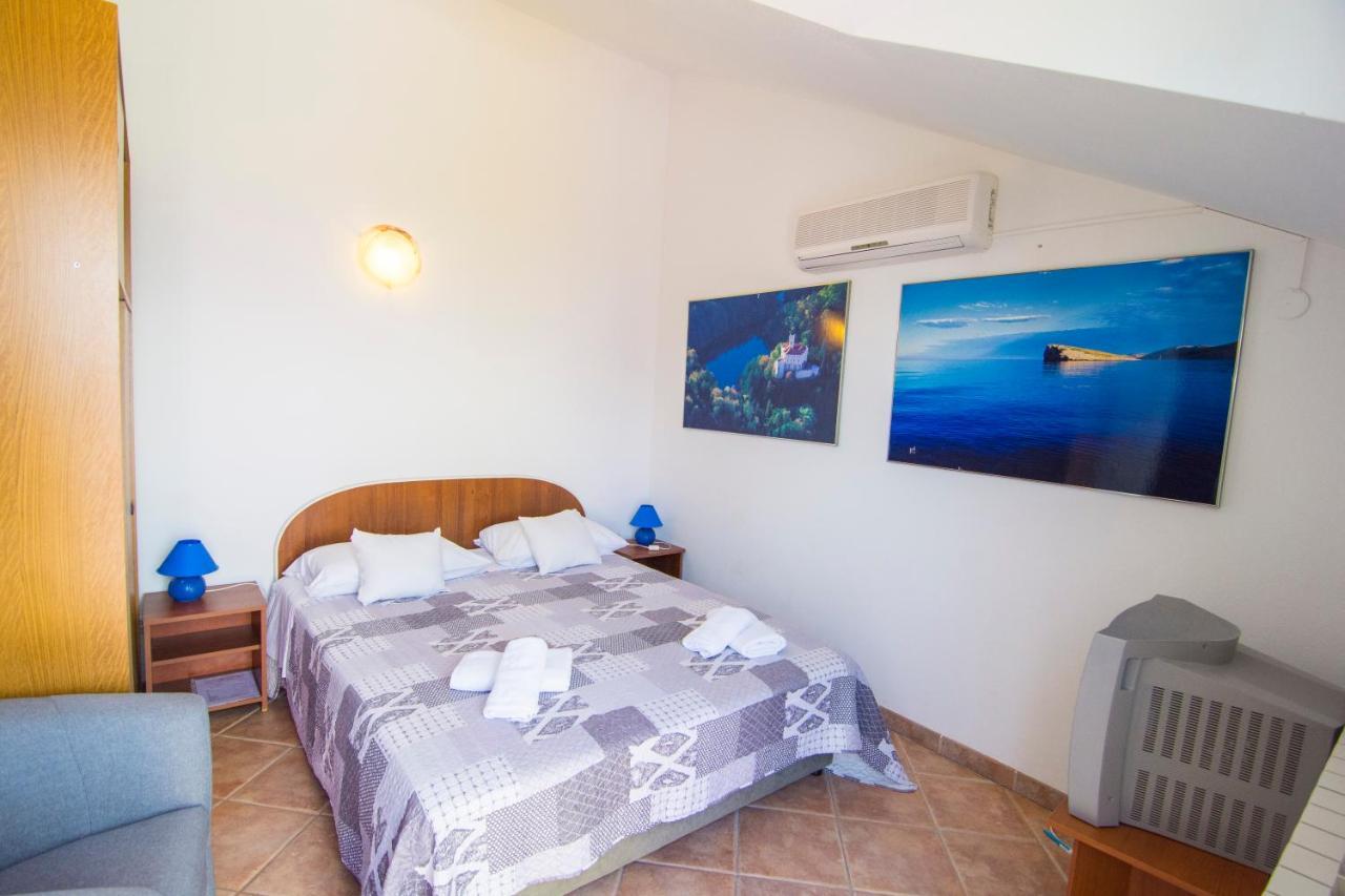 Villa Tereza Splitska Kültér fotó